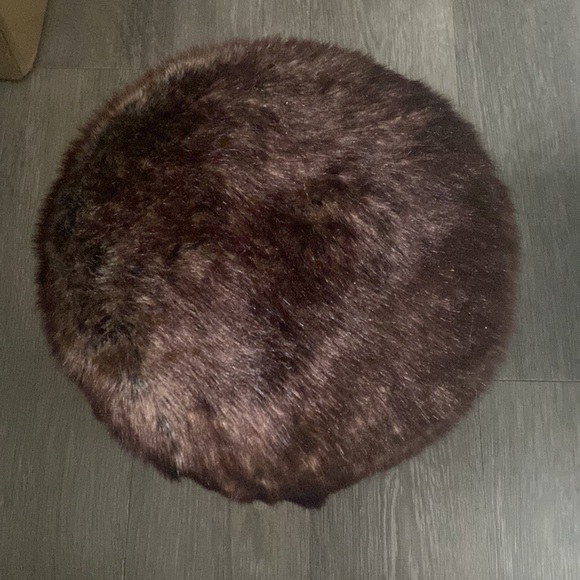 Kids fluffy chair - Picture 3 of 4